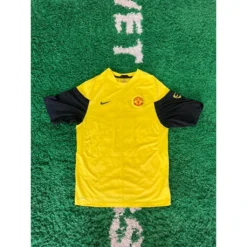 MANCHESTER UNITED 2010/11 Nike Training Shirt M