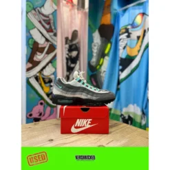Nike Air Max 95 Hyper Turqoise UK 10
