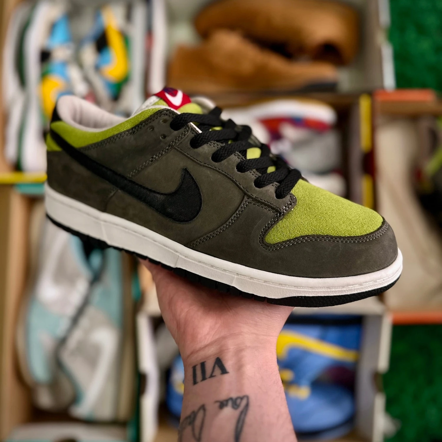 Nike SB Dunk Low Pro Kermit - Image 3
