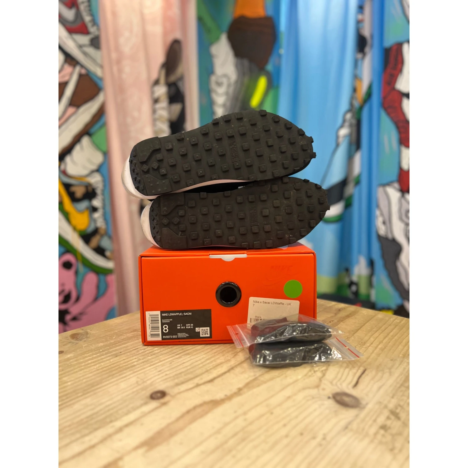 Nike Sacai LDWaffle Black UK7 - Image 3