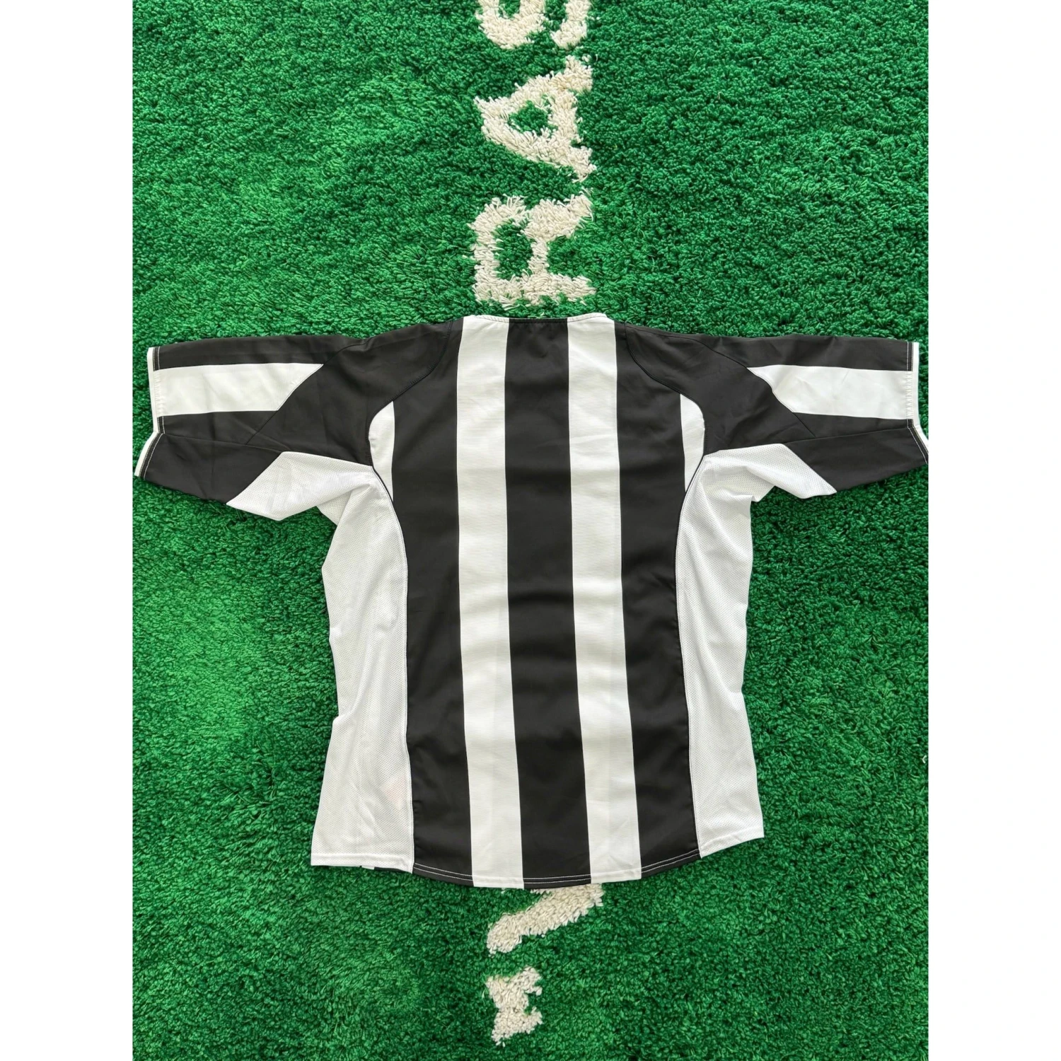 Juventus Home Shirt 2004-2005 XL - Image 2