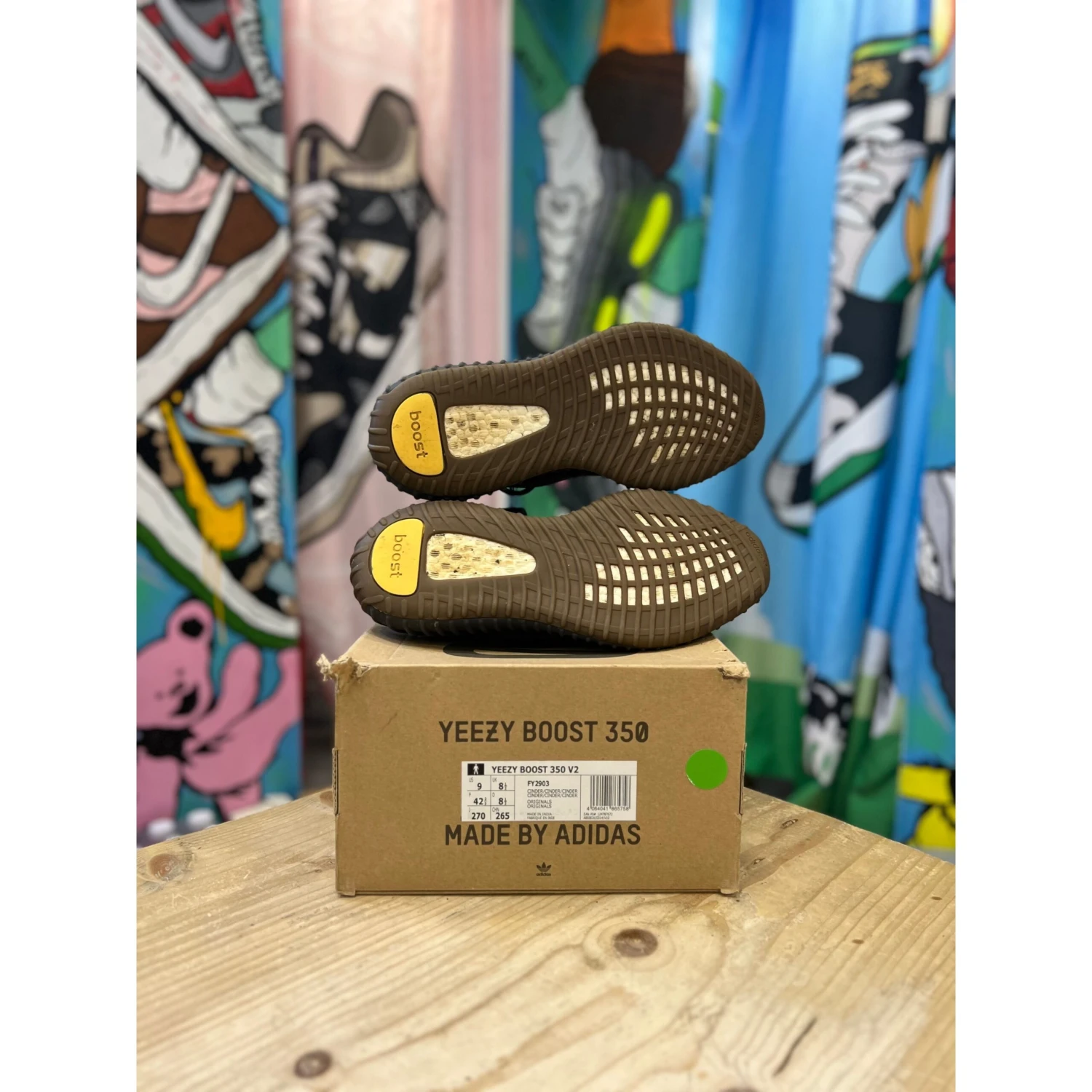 Adidas Yeezy 350 V2 Cinder UK 8.5 - Image 3