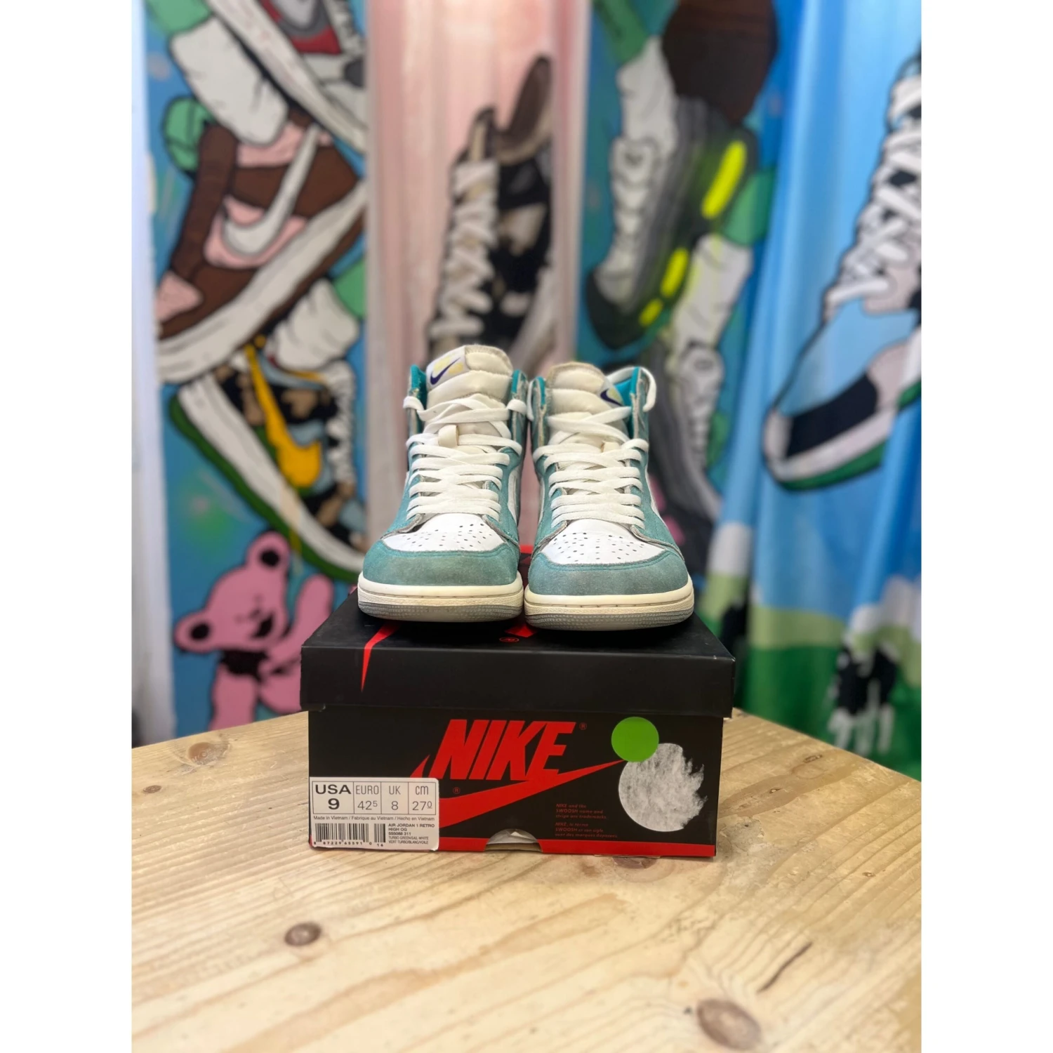 Jordan 1 Retro High Turbo Green UK 8 - Image 2