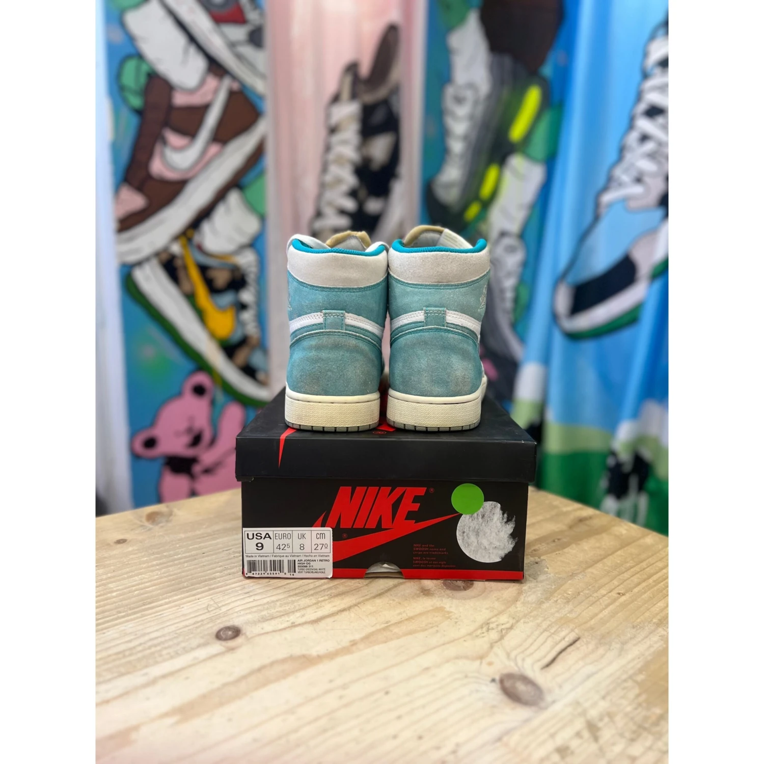 Jordan 1 Retro High Turbo Green UK 8 - Image 4