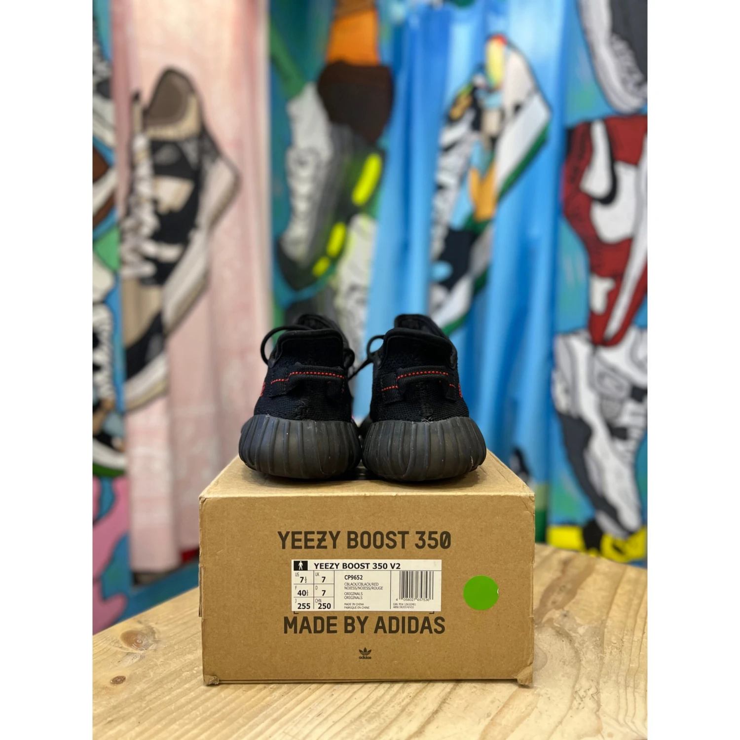 Yeezy 350 BredUK7 - Image 4