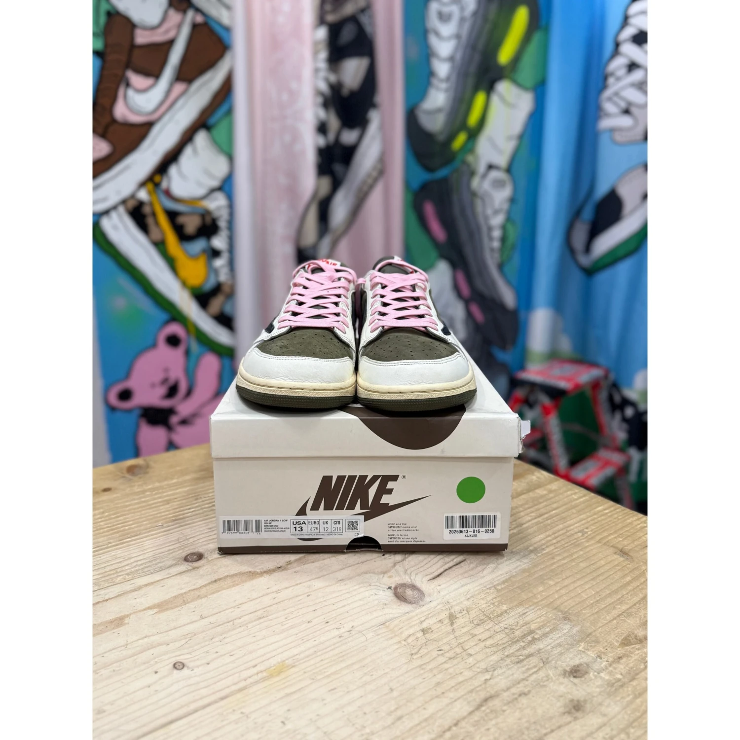 Jordan 1 Low Travis Scott Medium Olive UK12 - Image 2