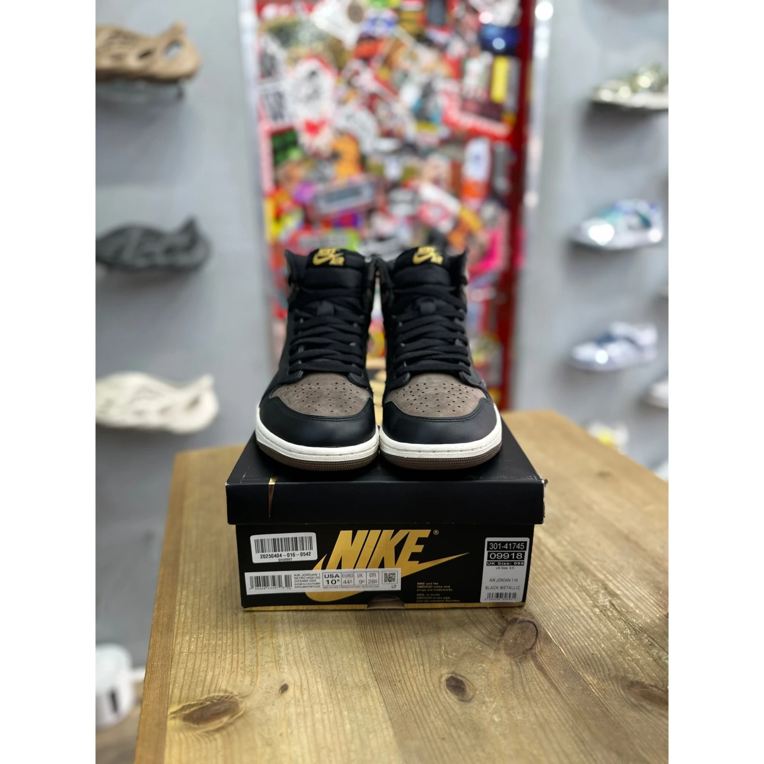 Jordan 1 Retro High OG Palomino UK 9.5 - Image 2