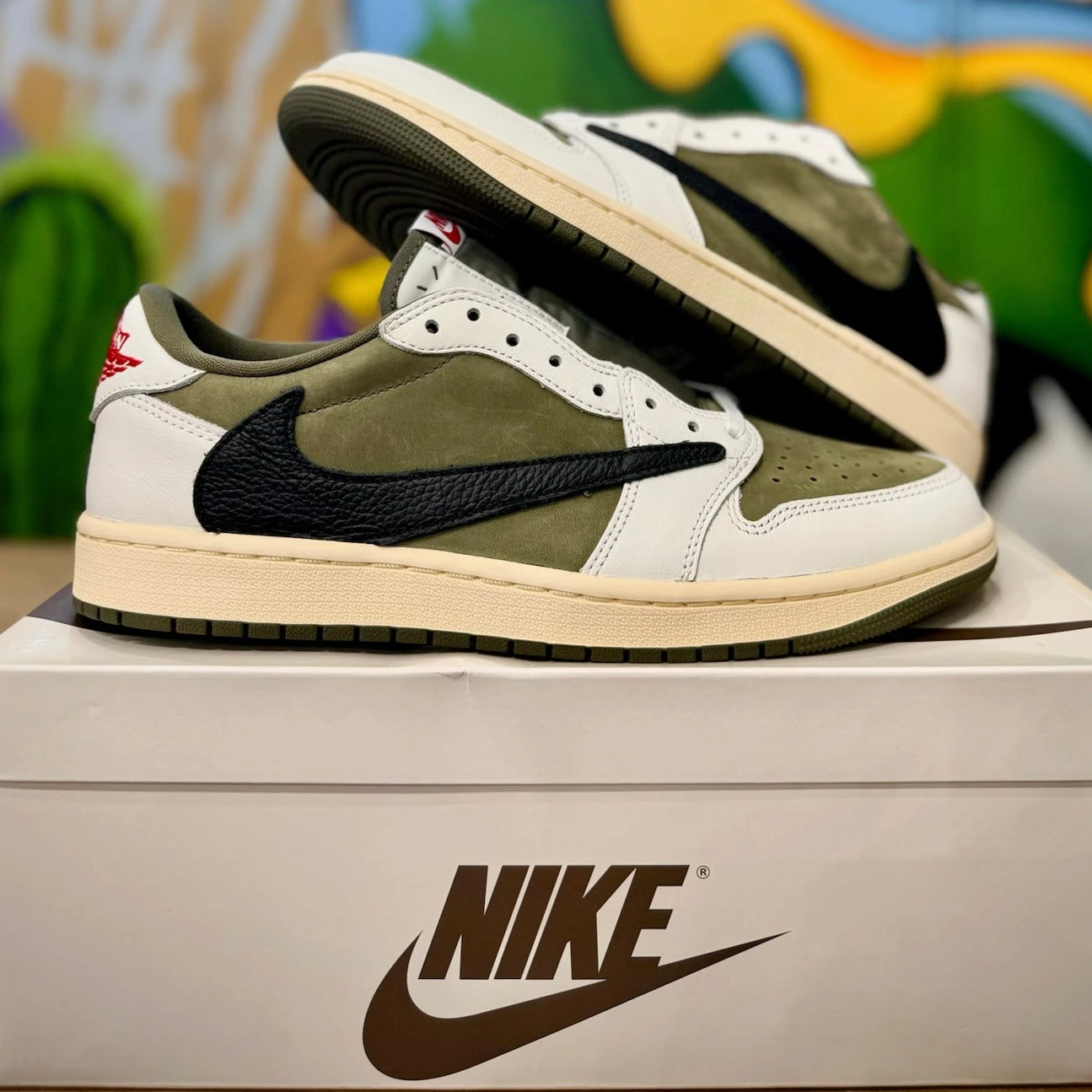 Jordan 1 Retro Low OG SP Travis Scott Medium Olive - Image 6
