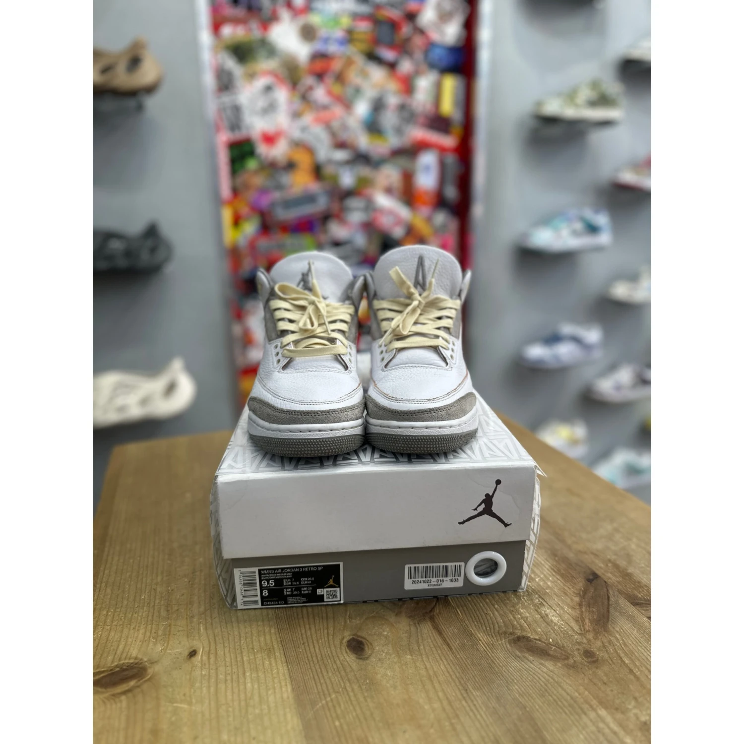 Jordan 3 Retro SP A Ma Maniére (Women's) UK 7 - Image 2