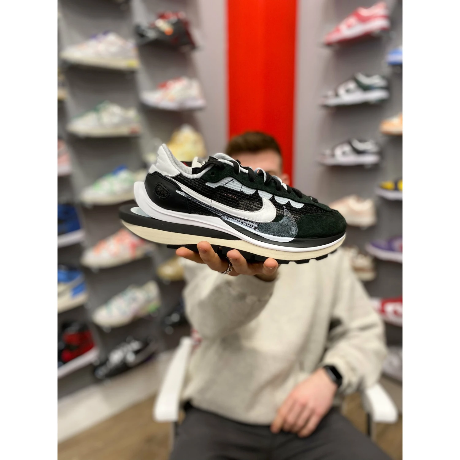 Nike Vaporwaffle Sacai Black White - Image 5