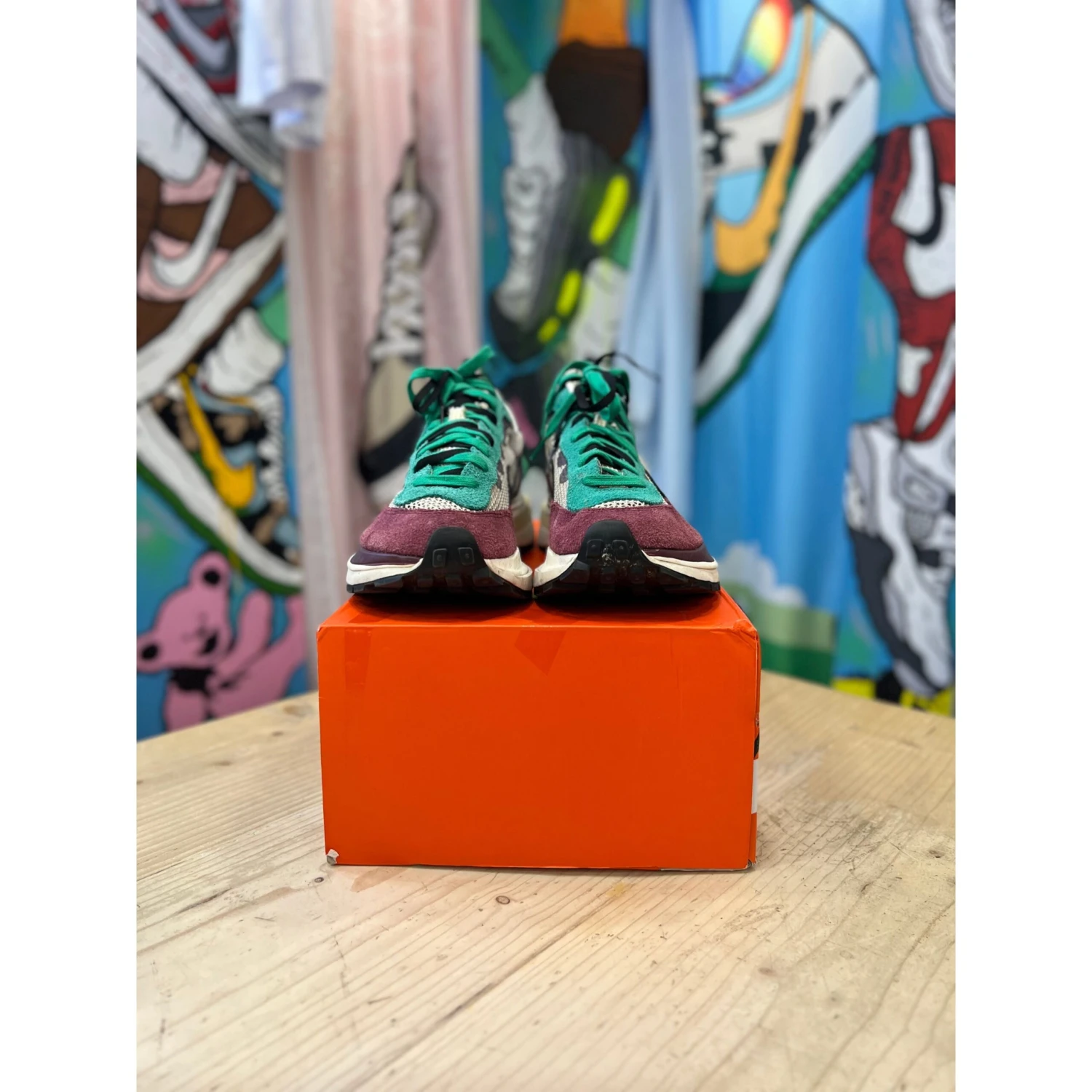 Nike Sacai Vaporwaffle Villain Red UK11 - Image 2