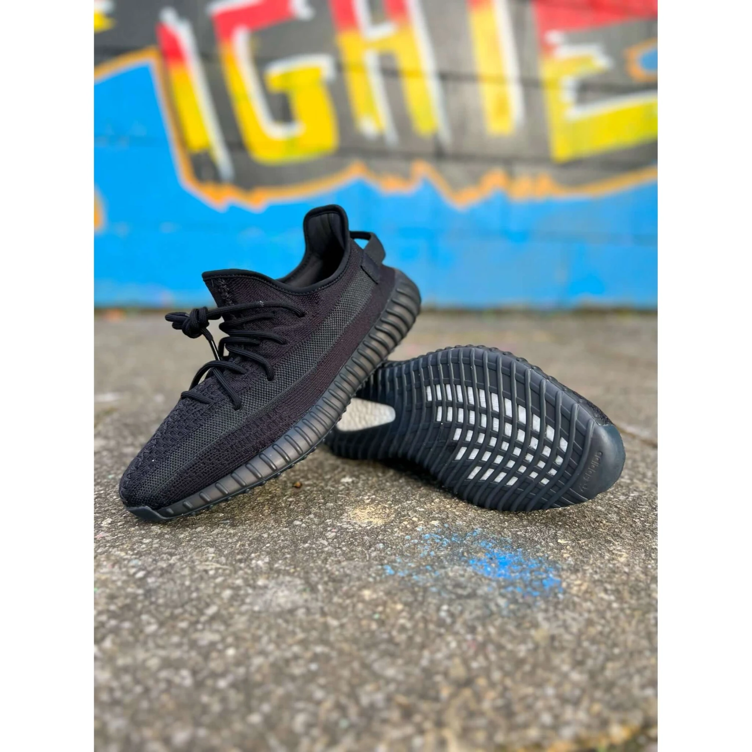 Adidas Yeezy Boost 350 V2 Onyx - Image 5