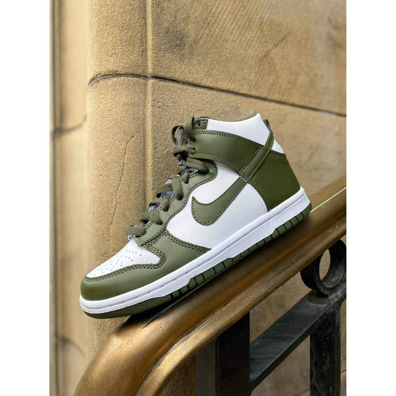 Nike Dunk High Khaki 'GS' - Image 2