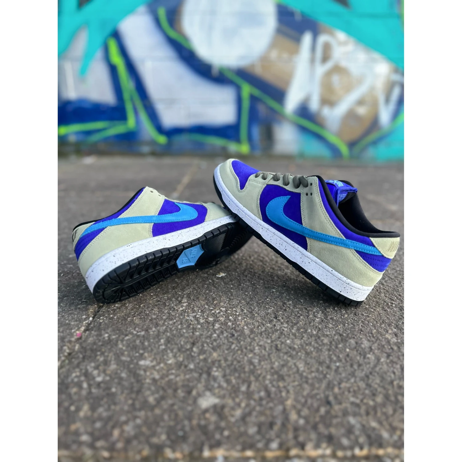 Nike Dunk Low SB Celadon - Image 5